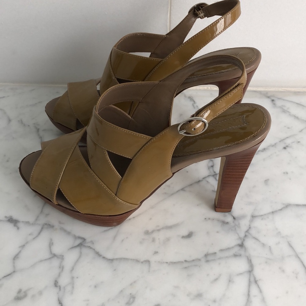 Platform heels - Picture 3 of 4